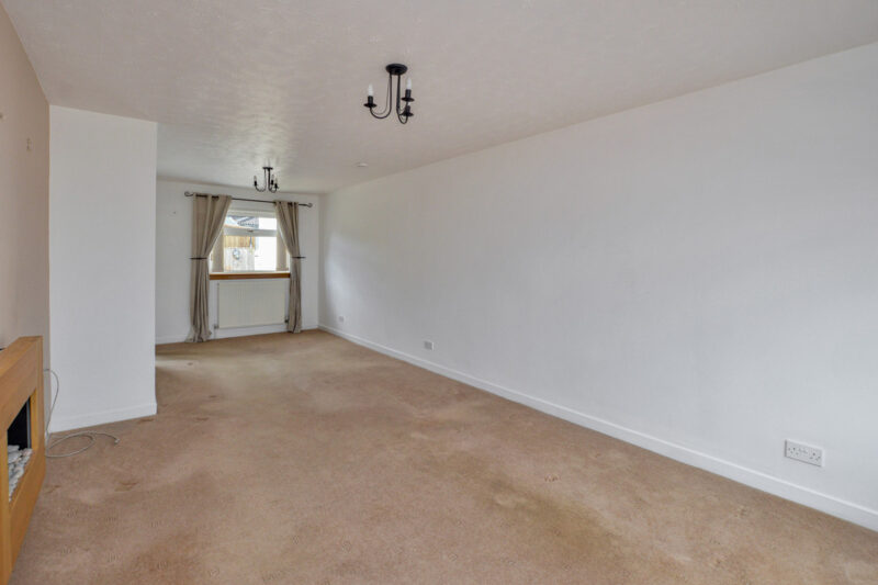 Olifard Avenue, Bothwell, G71 photo 3