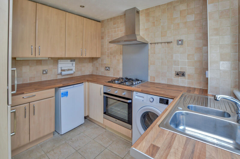 Olifard Avenue, Bothwell, G71 photo 6