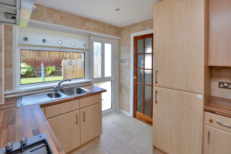 Olifard Avenue, Bothwell, G71 photo 7
