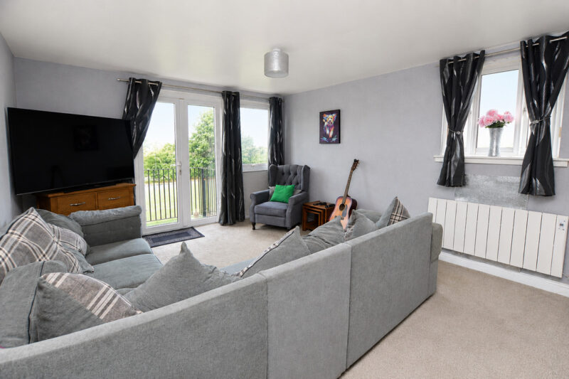 Franklin Place, East Kilbride, G75 photo 3