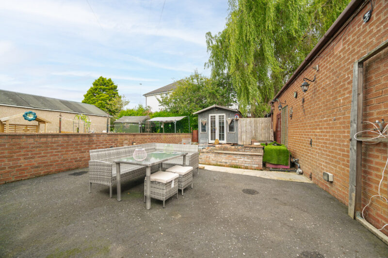 Small Crescent, Blantyre, G72 photo 20