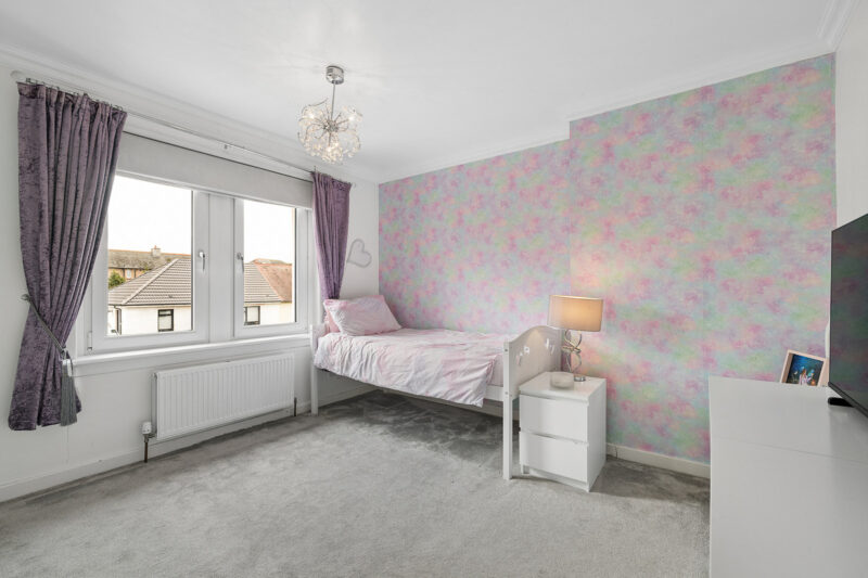Small Crescent, Blantyre, G72 photo 13